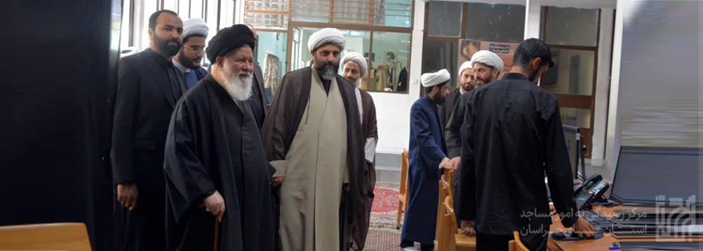 بازدید حاج آقا.jpg
