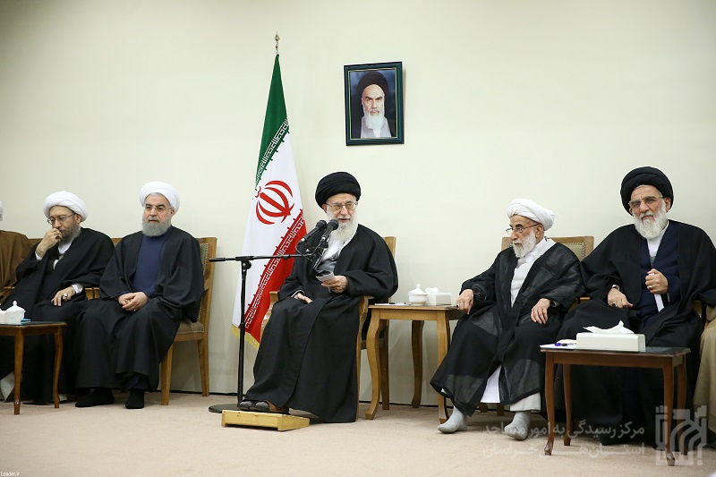 رئیس و اعضای مجلس خبرگان با رهبر معظم انقلاب اسلامی دیدار کردند52699_726.jpg