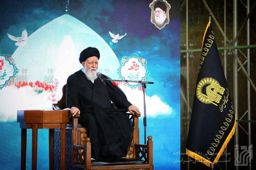  اگر مساجد آباد شدند، دین ما هم آباد می‌شود
