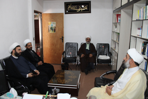 نشست راهبردی با امام جمعه شهر آیسک 