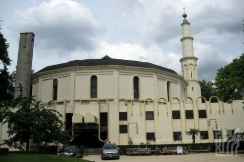 مجوز اقامت امام جماعت بزرگ‌ترین مسجد بروکسل لغو شد