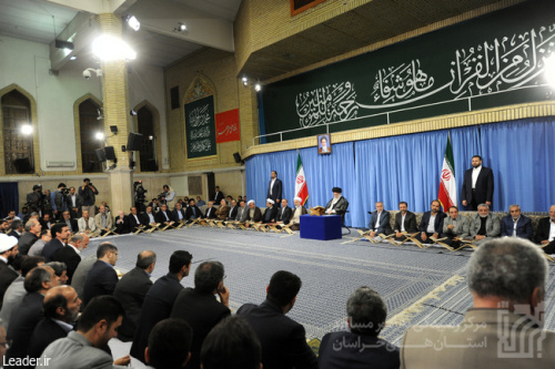 تجربه‌های ملت ایران نشان می‌دهد آینده از آنِ جوانان مؤمن است