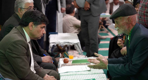 برگزاری صدوپنجمین میز خدمت در مساجد مشهد
