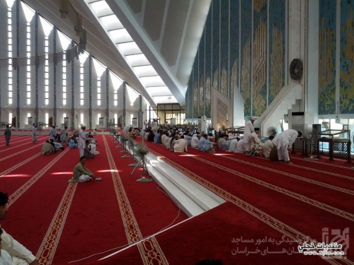 ۹۶ میلیون پوند برای خرید فرش مساجد در مصر